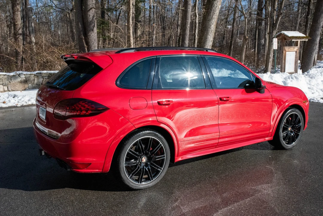 2014 Porsche 958 Cayenne GTS - Image 16 of 31