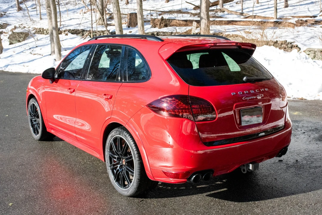 2014 Porsche 958 Cayenne GTS - Image 11 of 31