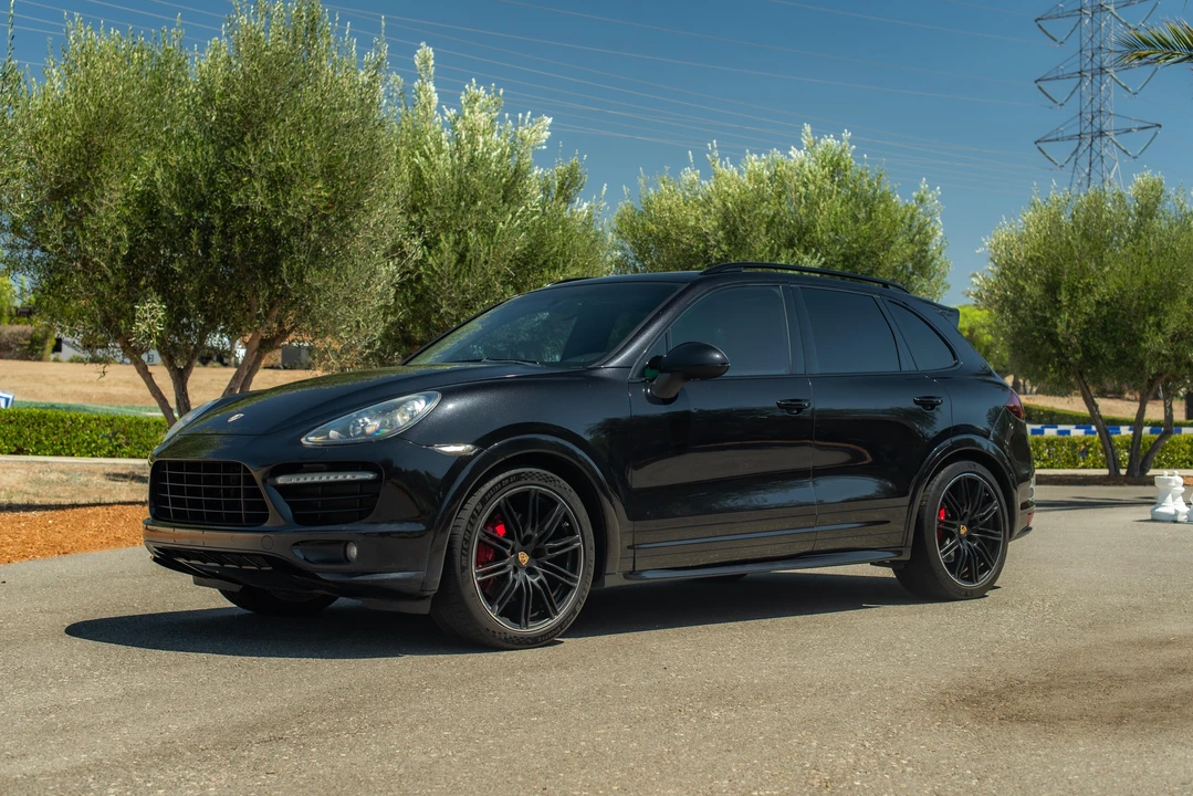 2014 Porsche 958 Cayenne GTS - Image 9 of 31