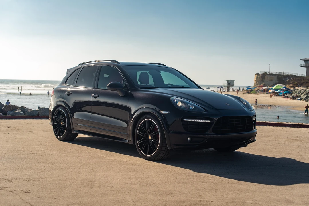 2014 Porsche 958 Cayenne GTS - Image 28 of 31