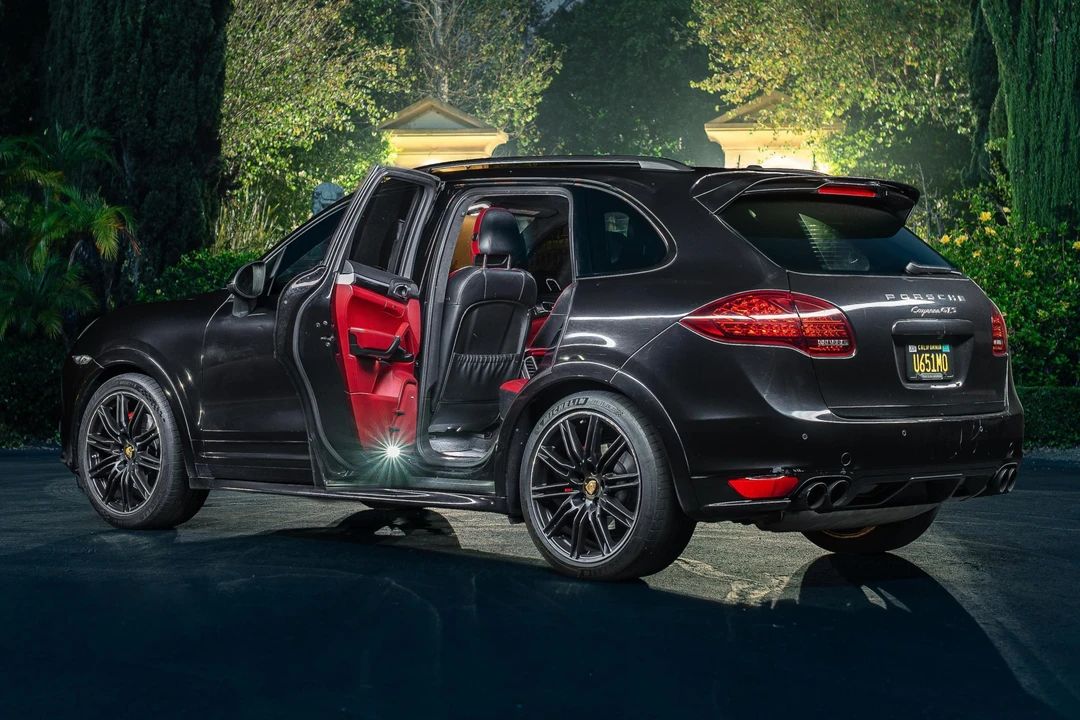 2014 Porsche 958 Cayenne GTS - Image 4 of 31