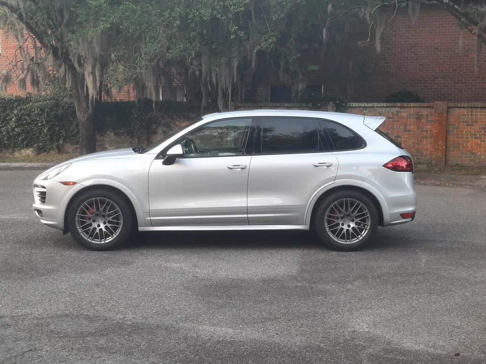 2014 Porsche - Image 8 of 31
