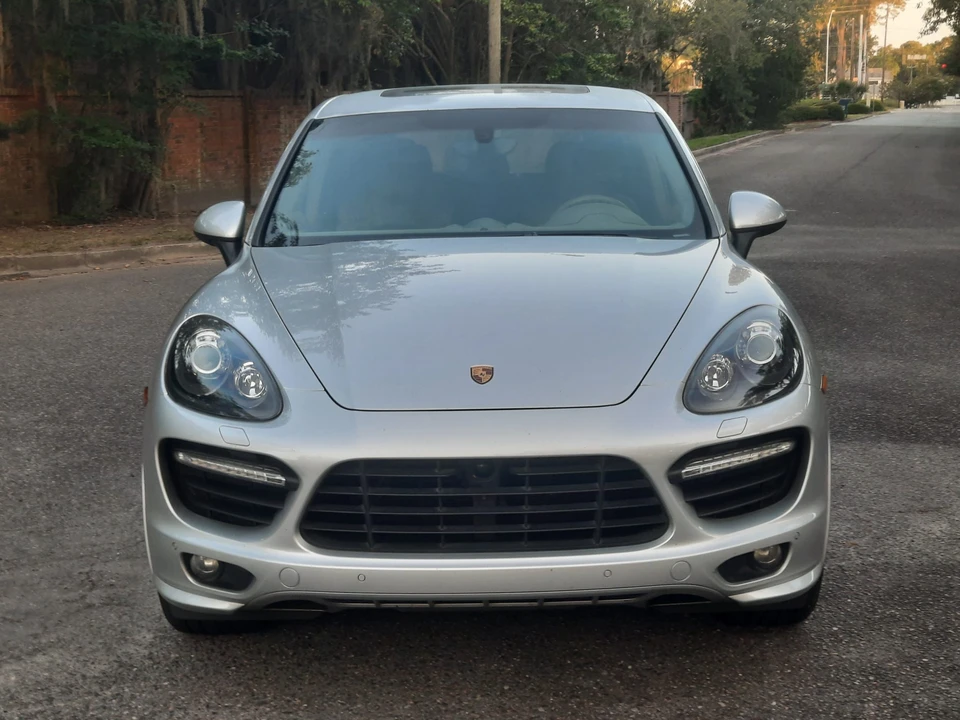 2014 Porsche - Image 28 of 31