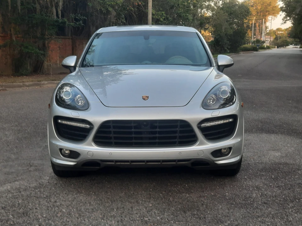 2014 Porsche - Image 29 of 31