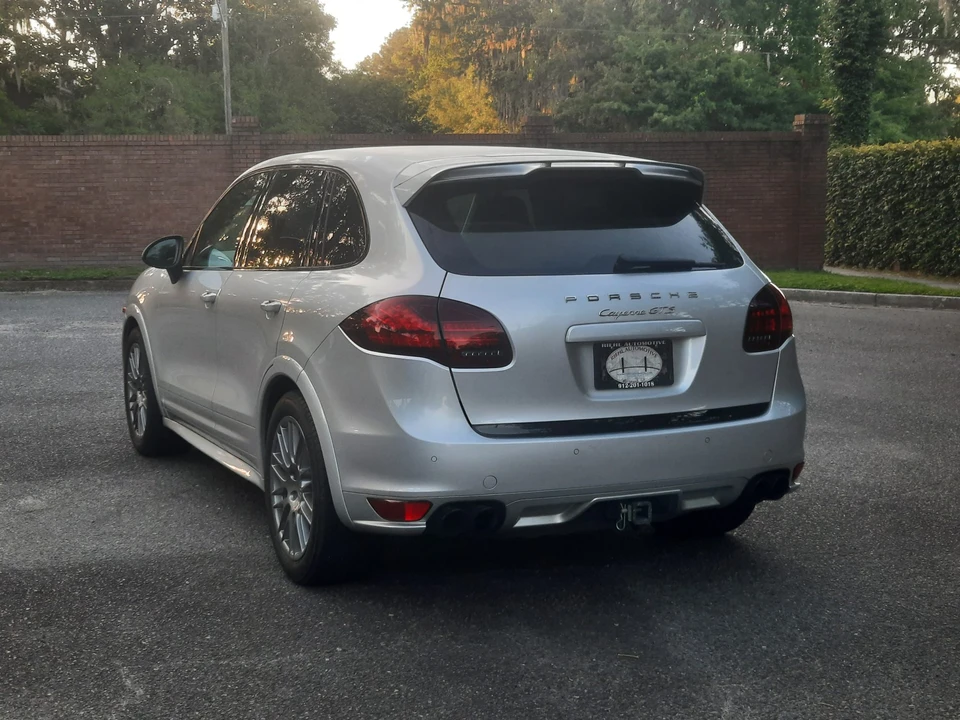 2014 Porsche - Image 12 of 31