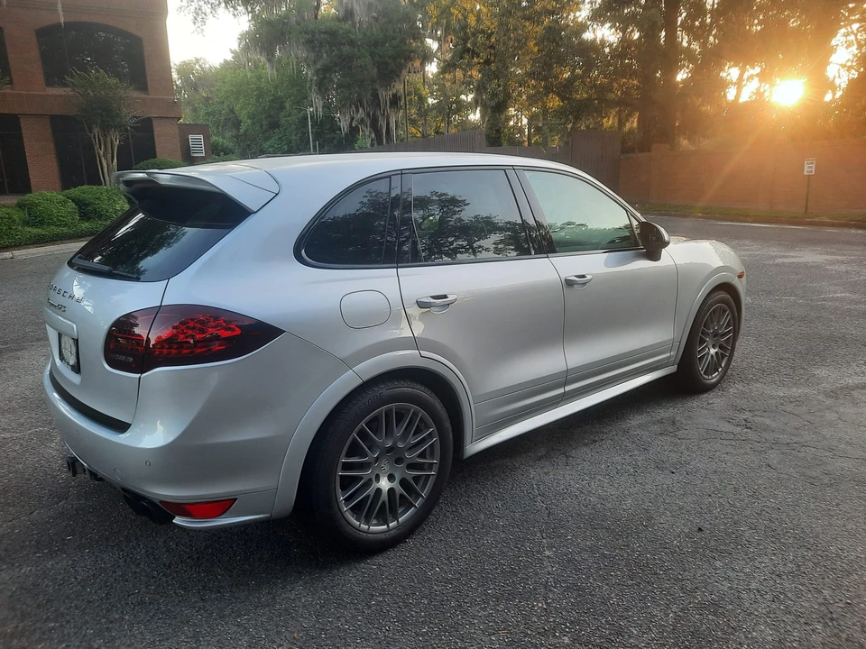 2014 Porsche - Image 16 of 31