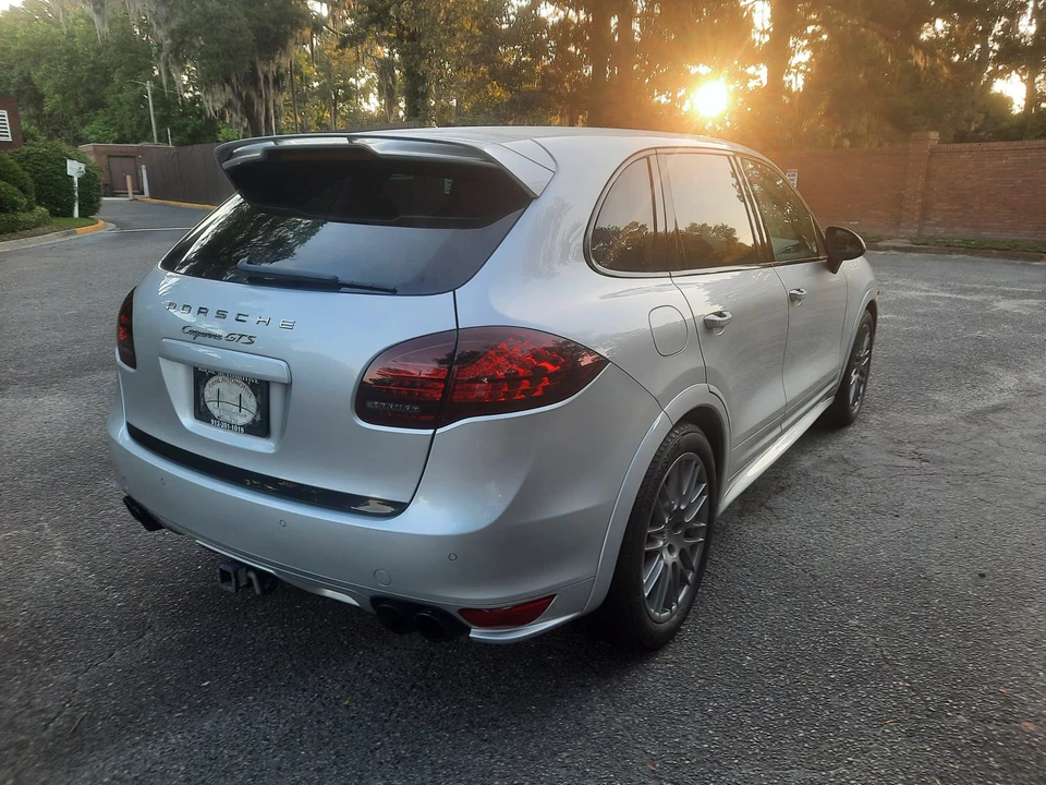 2014 Porsche - Image 14 of 31
