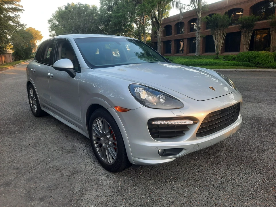 2014 Porsche - Image 25 of 31