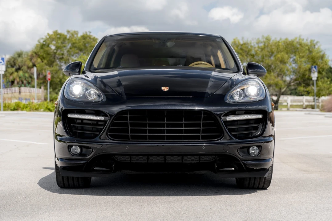 2014 Porsche 958 Cayenne GTS - Image 3 of 31