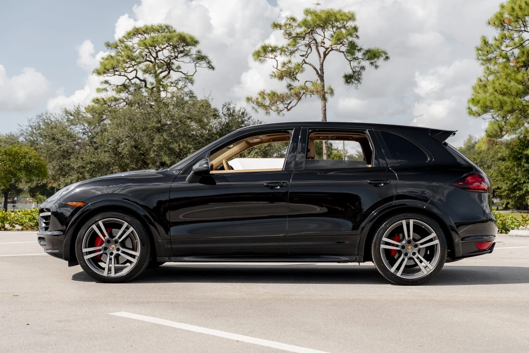 2014 Porsche 958 Cayenne GTS - Image 20 of 31