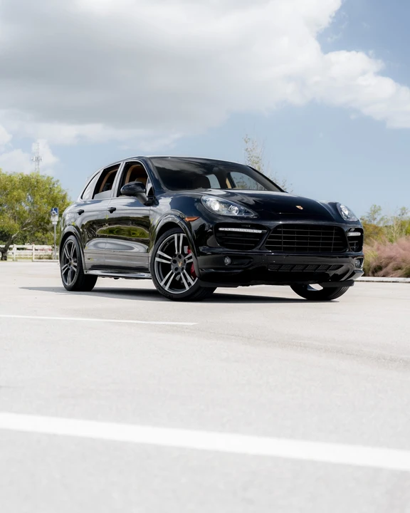 2014 Porsche 958 Cayenne GTS - Image 5 of 31