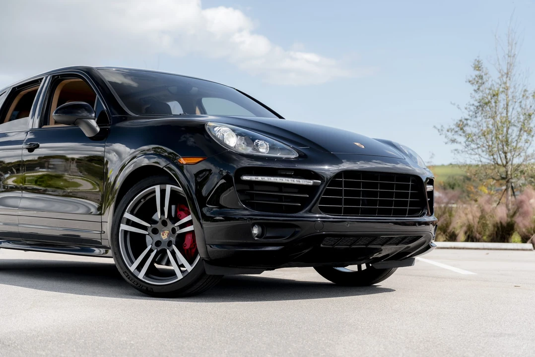 2014 Porsche 958 Cayenne GTS - Image 21 of 31