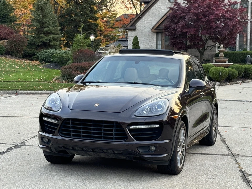2014 Porsche 958 Cayenne GTS - Image 7 of 31