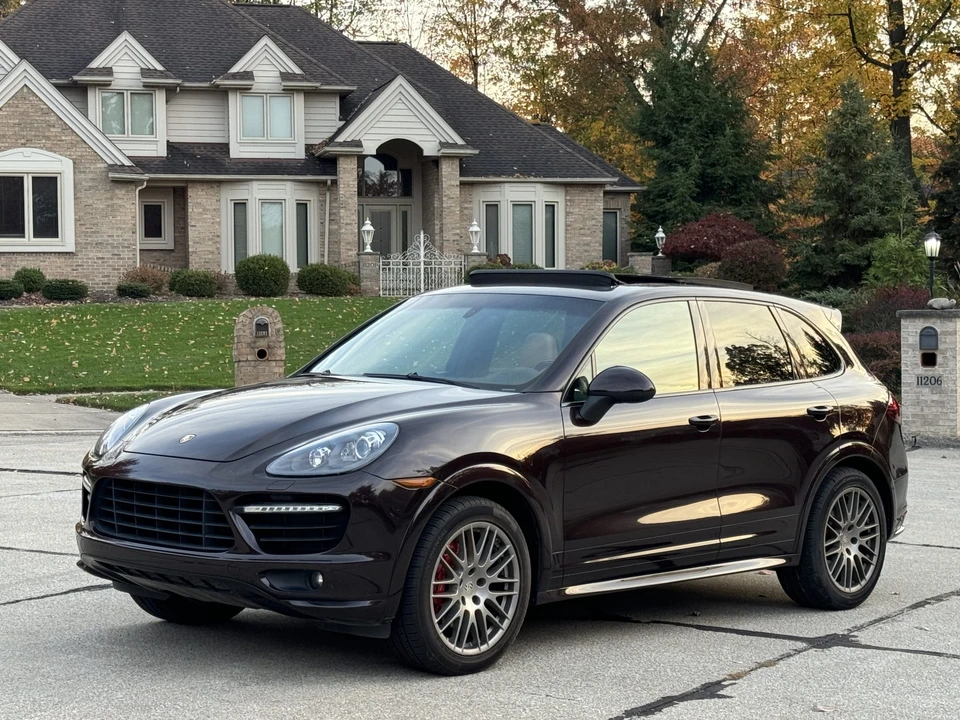 2014 Porsche 958 Cayenne GTS - Image 4 of 31