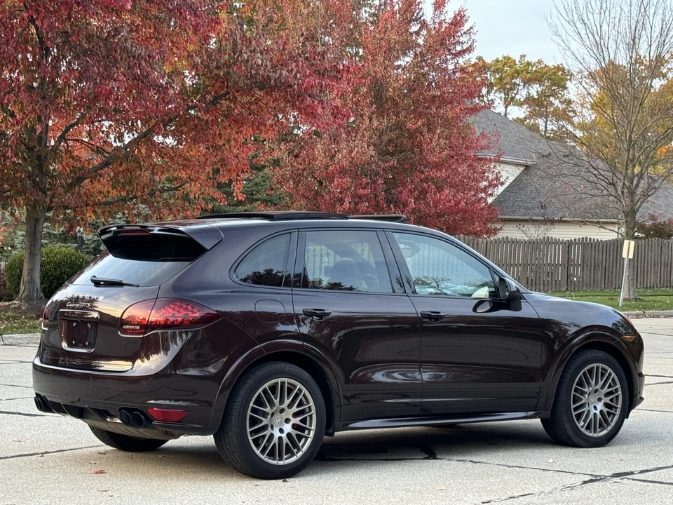 2014 Porsche 958 Cayenne GTS - Image 21 of 31