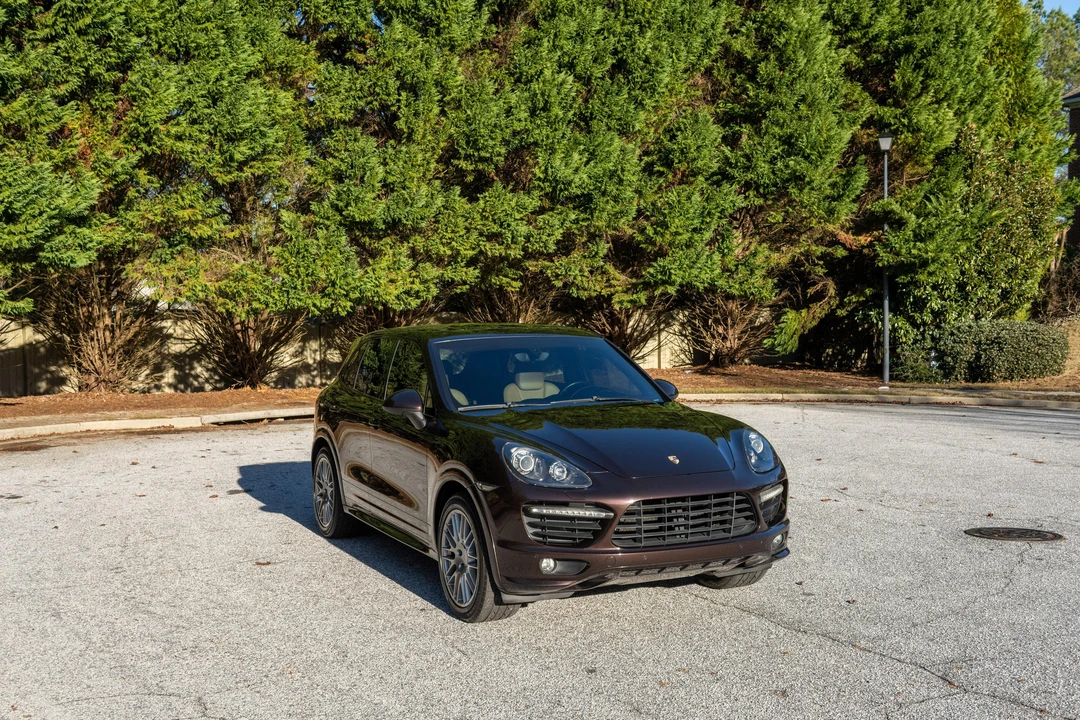 2014 Porsche 958 Cayenne GTS - Image 9 of 31