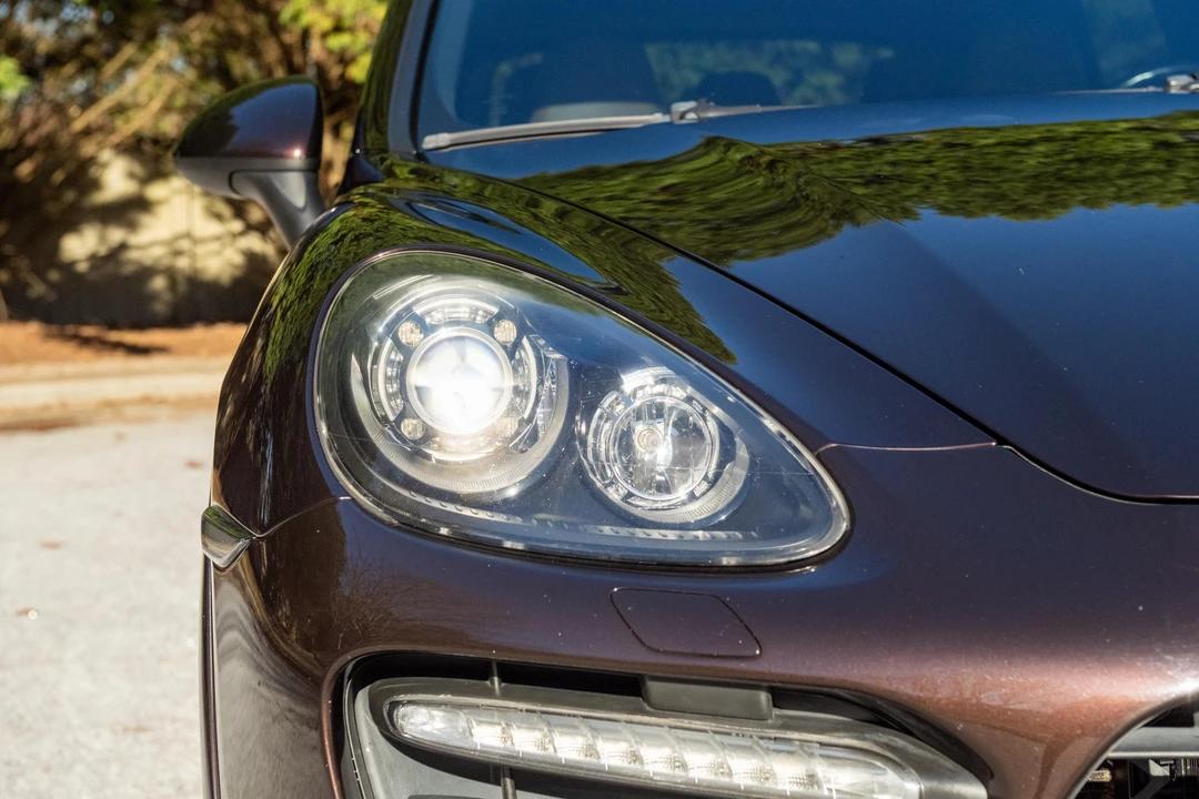 2014 Porsche 958 Cayenne GTS - Image 11 of 31