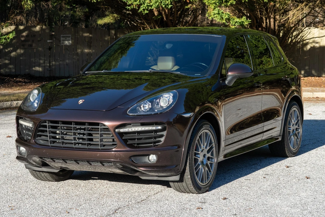 2014 Porsche 958 Cayenne GTS - Image 6 of 31