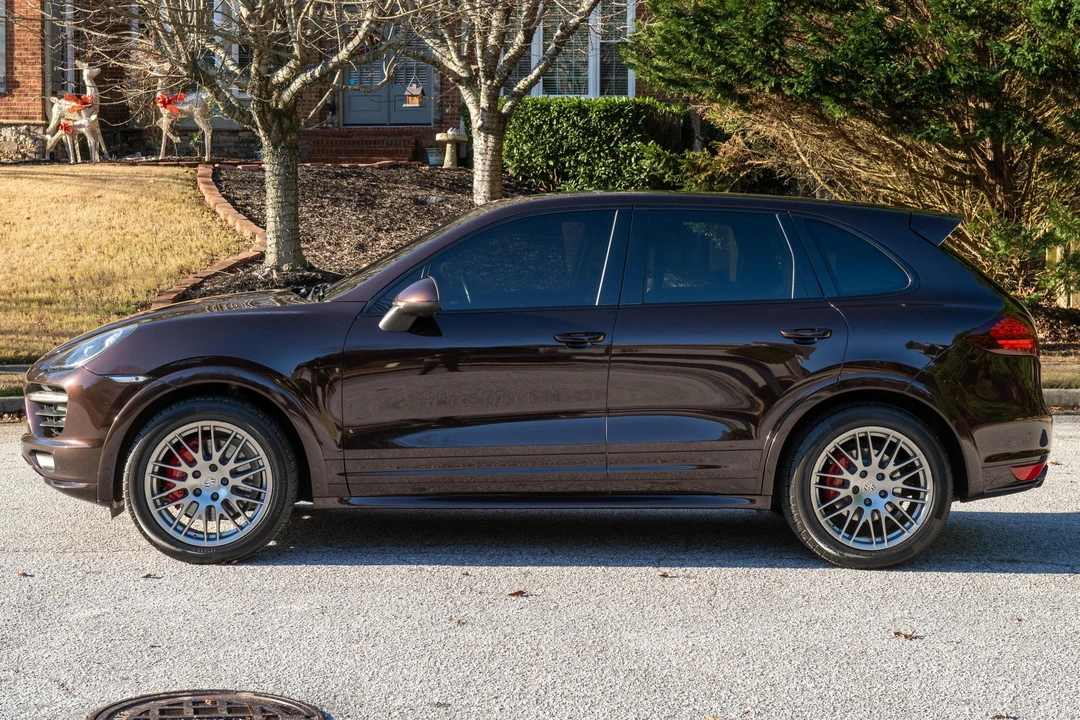 2014 Porsche 958 Cayenne GTS - Image 3 of 31