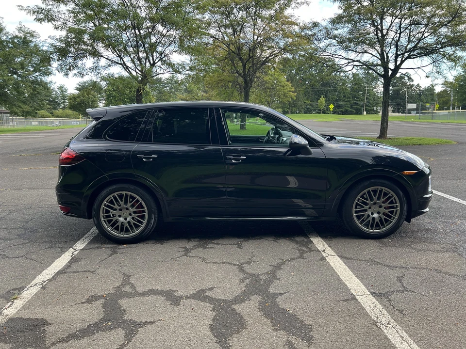 2014 Porsche 958 Cayenne GTS - Image 18 of 31