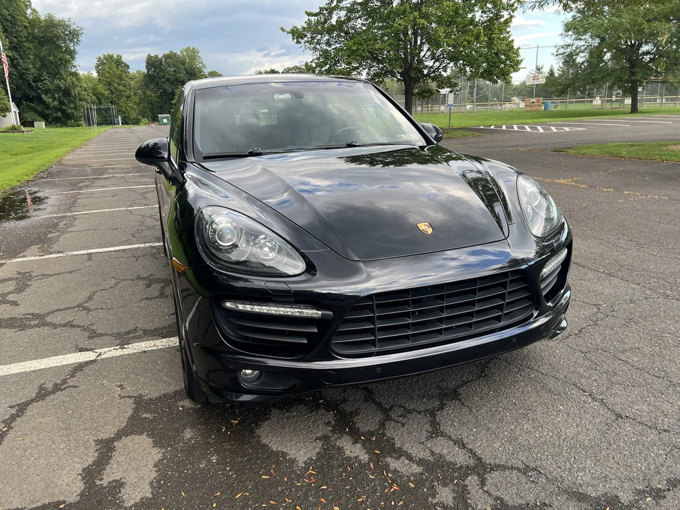 2014 Porsche 958 Cayenne GTS - Image 4 of 31