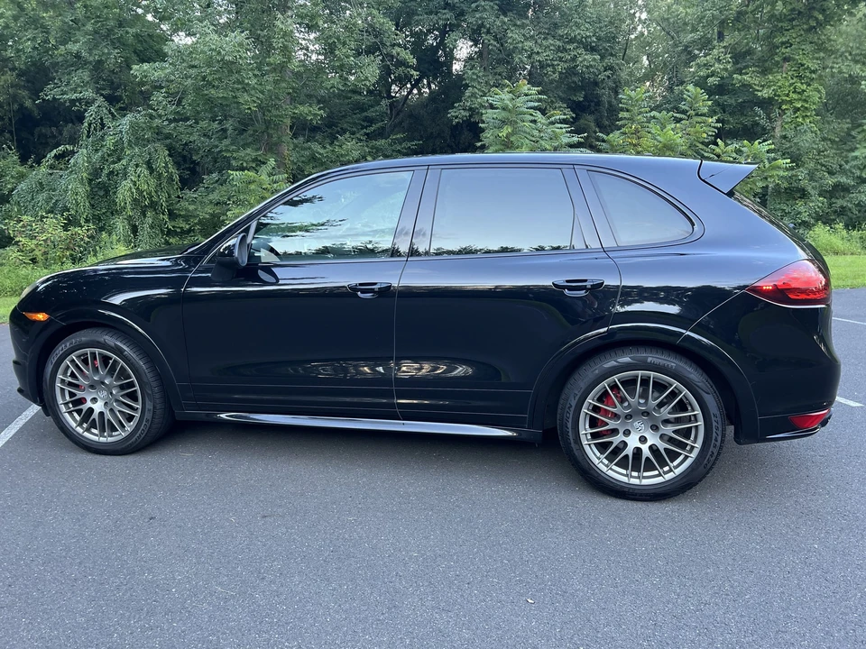 2014 Porsche 958 Cayenne GTS - Image 26 of 31