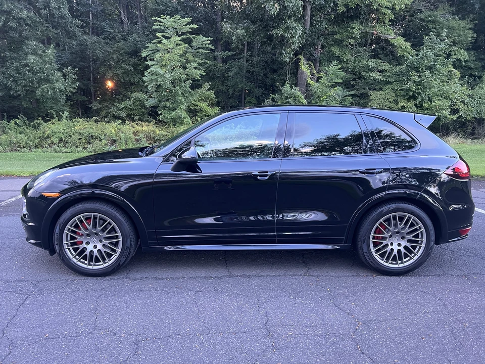 2014 Porsche 958 Cayenne GTS - Image 25 of 31