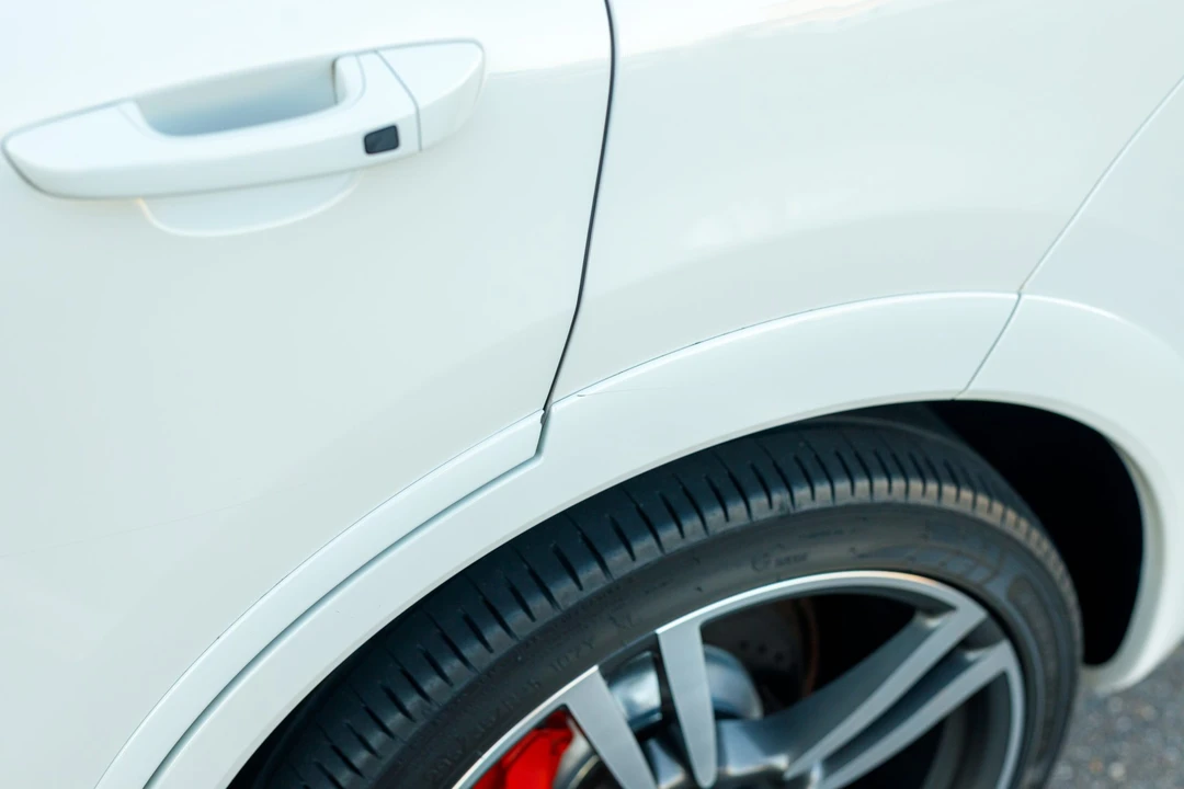 2014 Porsche 958 Cayenne GTS - Image 30 of 31