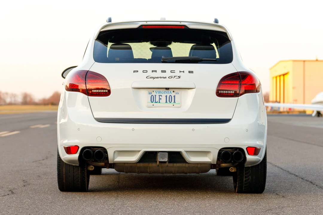 2014 Porsche 958 Cayenne GTS - Image 18 of 31