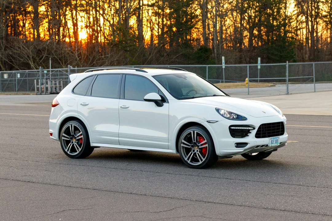2014 Porsche 958 Cayenne GTS - Image 11 of 31