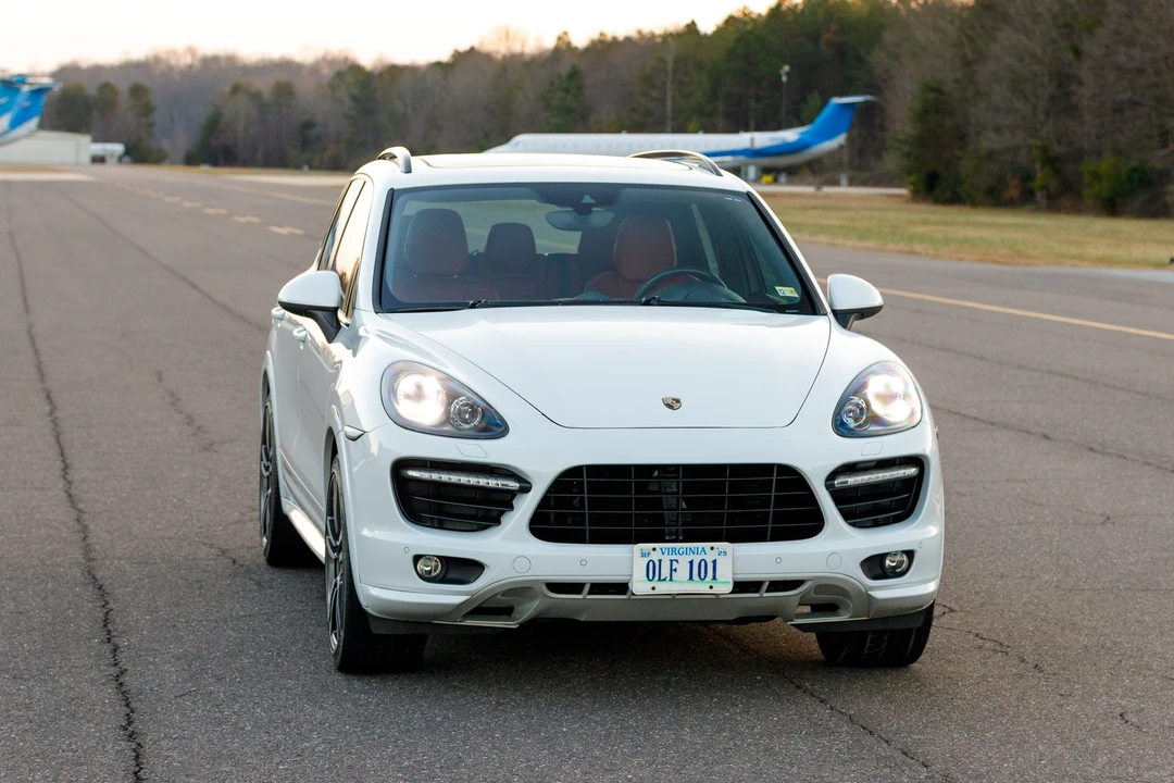 2014 Porsche 958 Cayenne GTS - Image 5 of 31