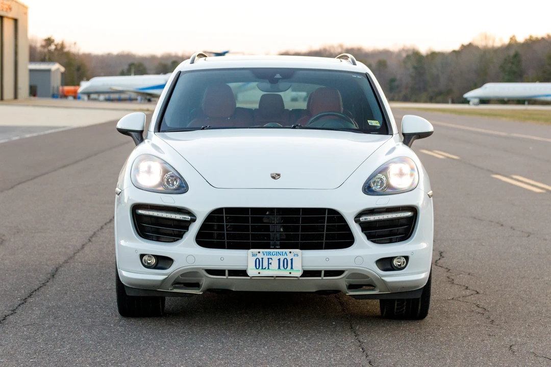 2014 Porsche 958 Cayenne GTS - Image 3 of 31
