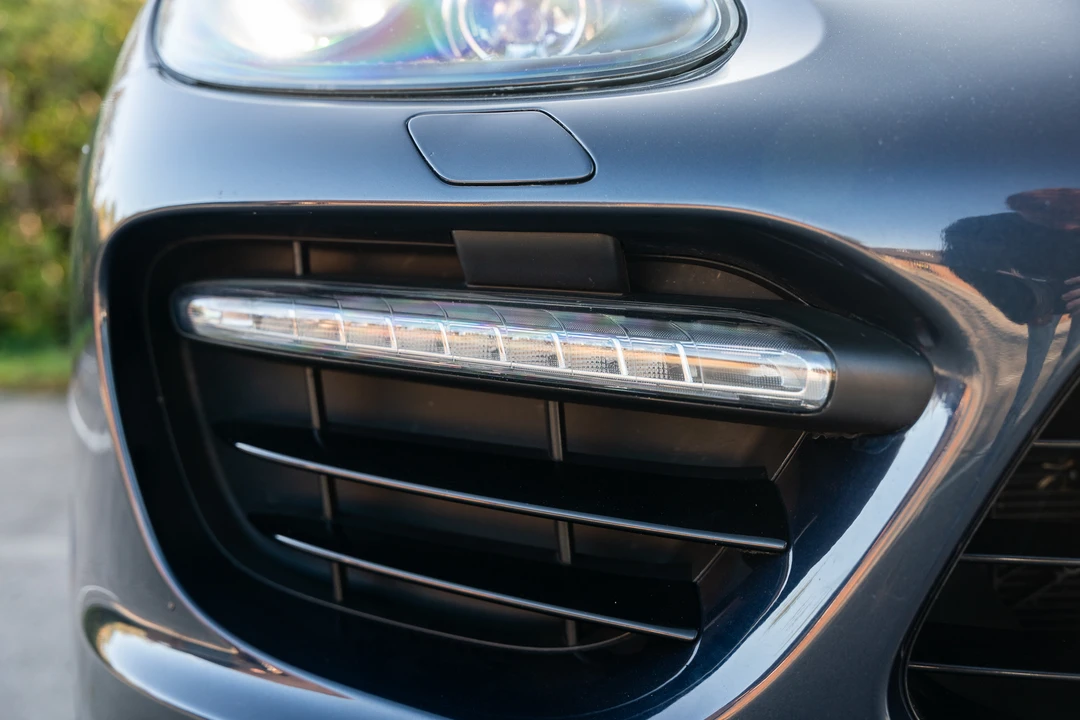 2014 Porsche 958 Cayenne GTS - Image 27 of 31