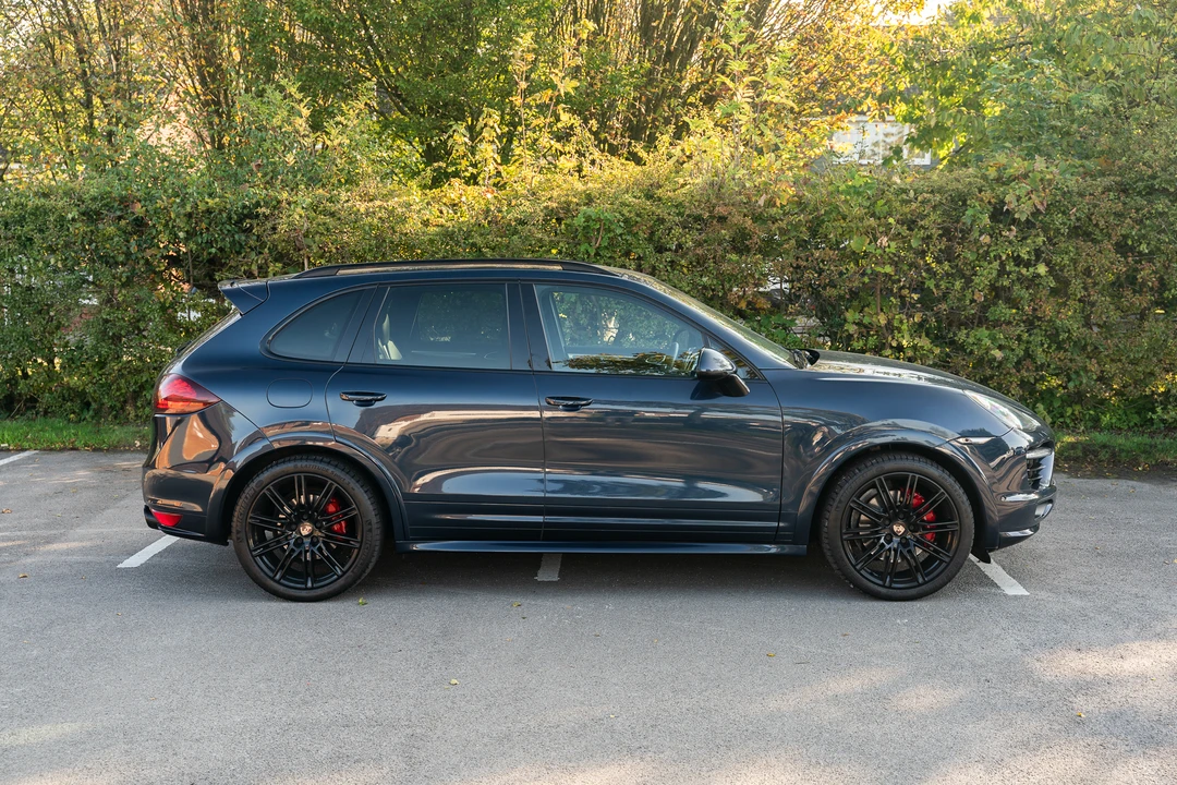 2014 Porsche 958 Cayenne GTS - Image 8 of 31