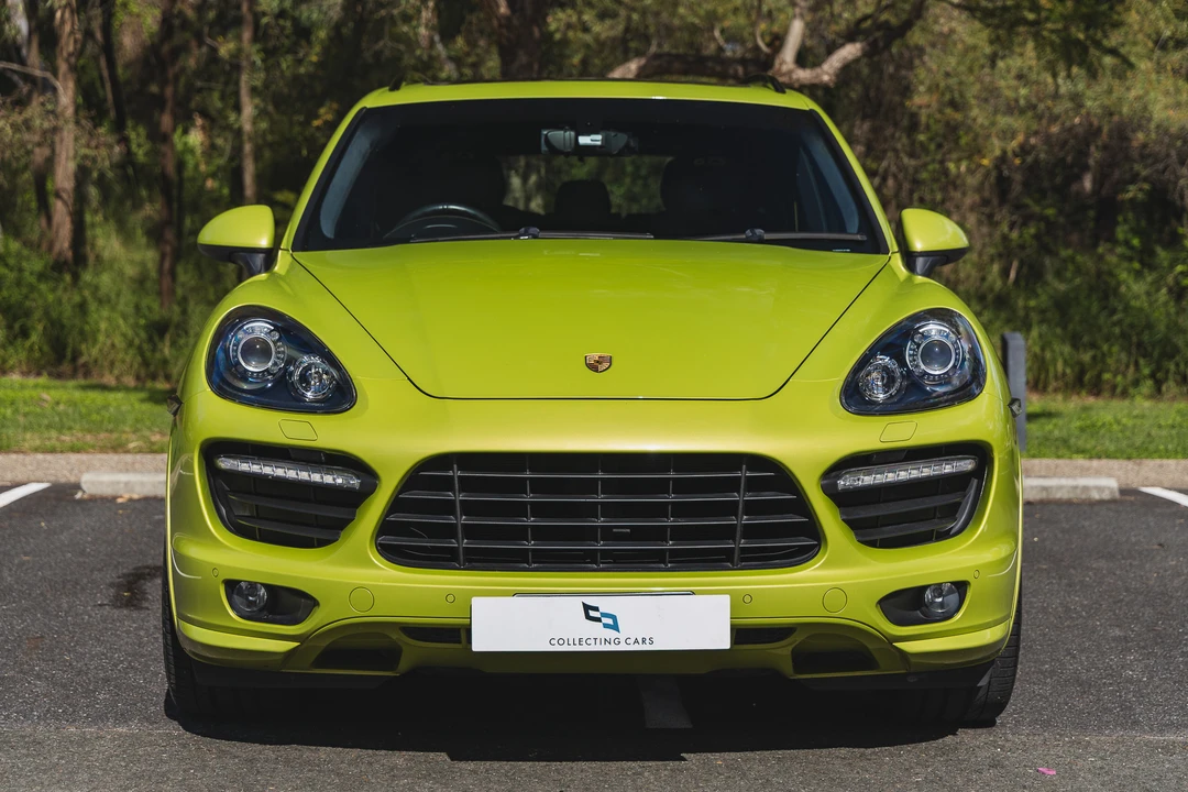 2014 Porsche 958 Cayenne GTS - Image 2 of 31
