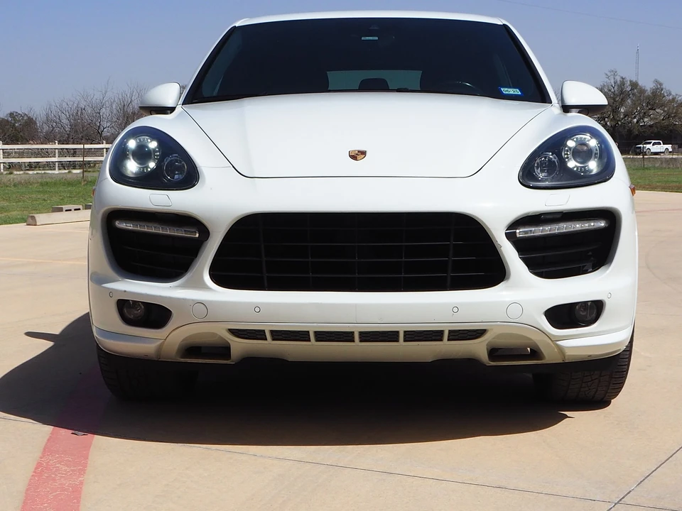 2014 Porsche 958 Cayenne GTS - Image 12 of 21