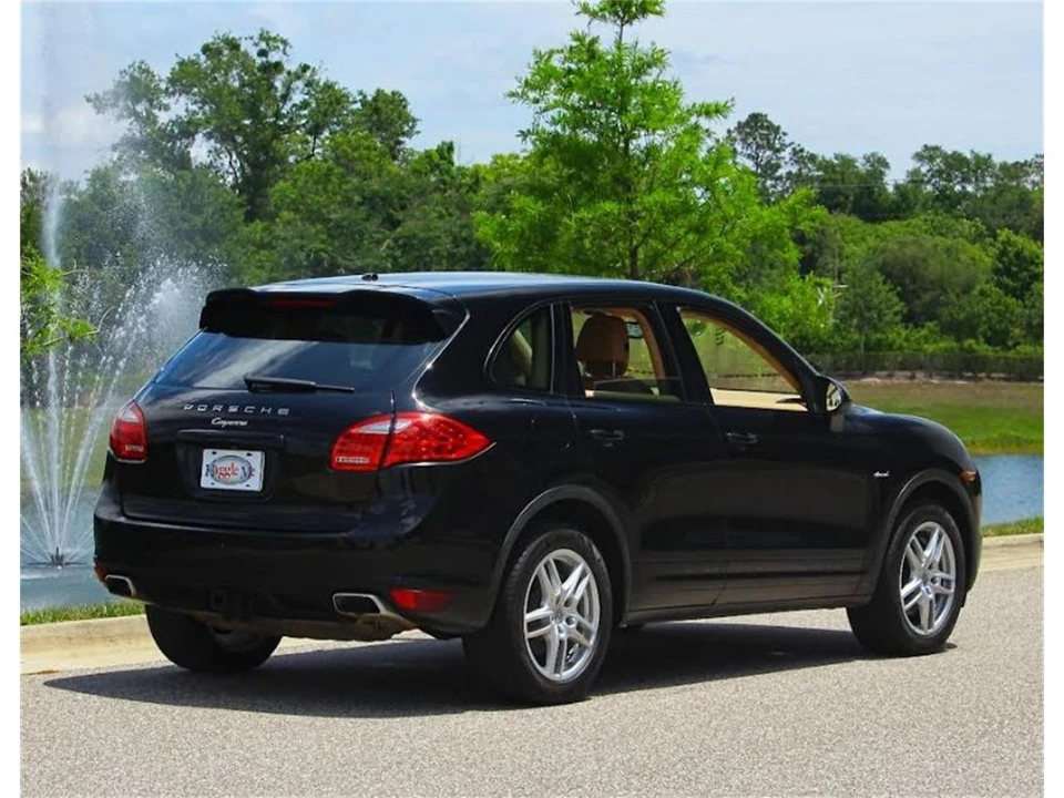 2014 Porsche 958 Cayenne - Image 3 of 13