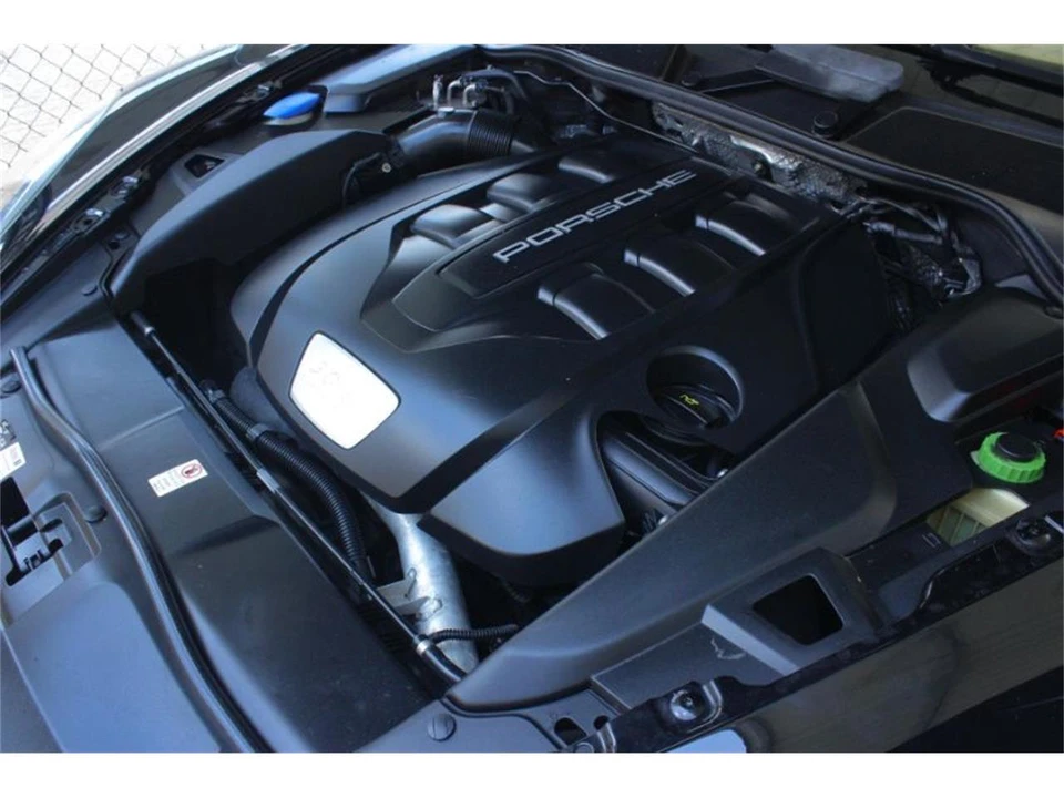 2014 Porsche 958 Cayenne - Image 9 of 13