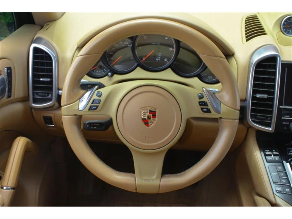 2014 Porsche 958 Cayenne - Image 4 of 13
