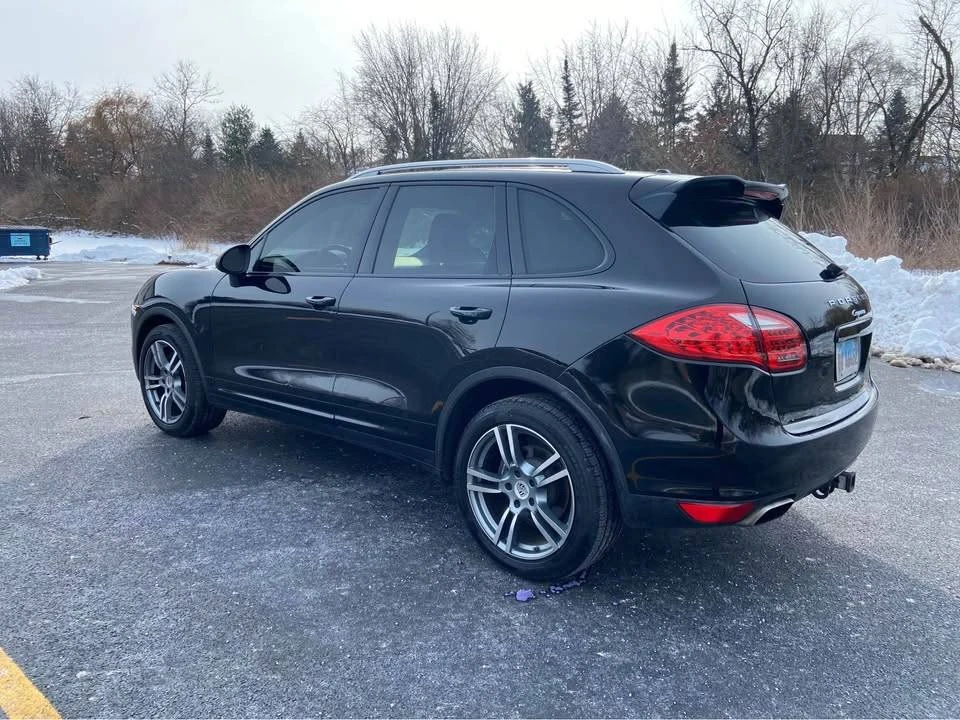 2014 Porsche 958 Cayenne - Image 9 of 10