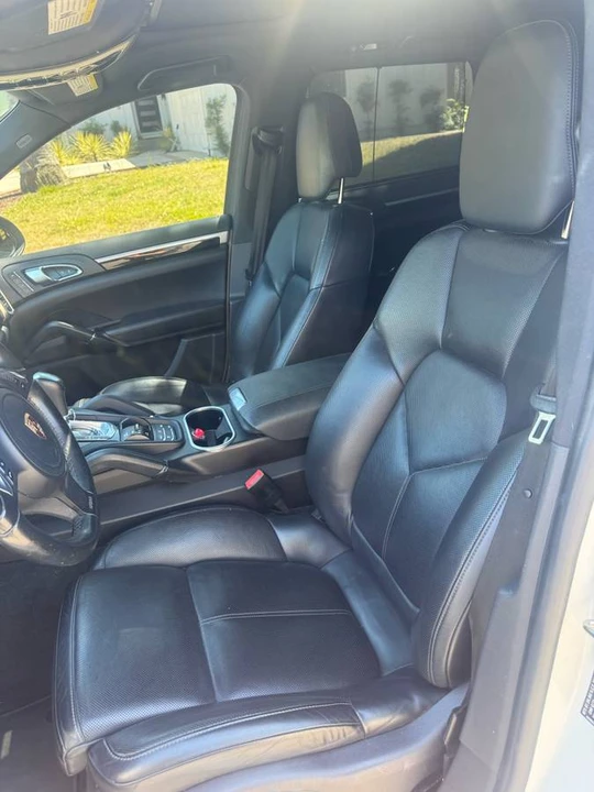 2014 Porsche 958 Cayenne - Image 5 of 9