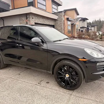 2014 Porsche Cayenne Platinum