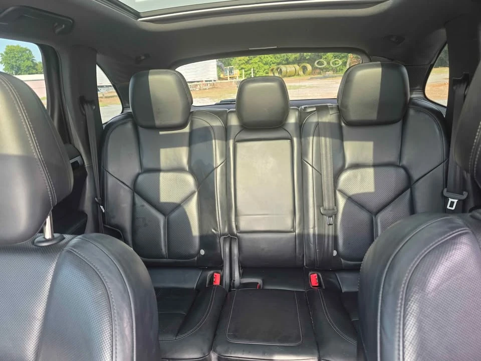 2014 Porsche 958 Cayenne - Image 13 of 20