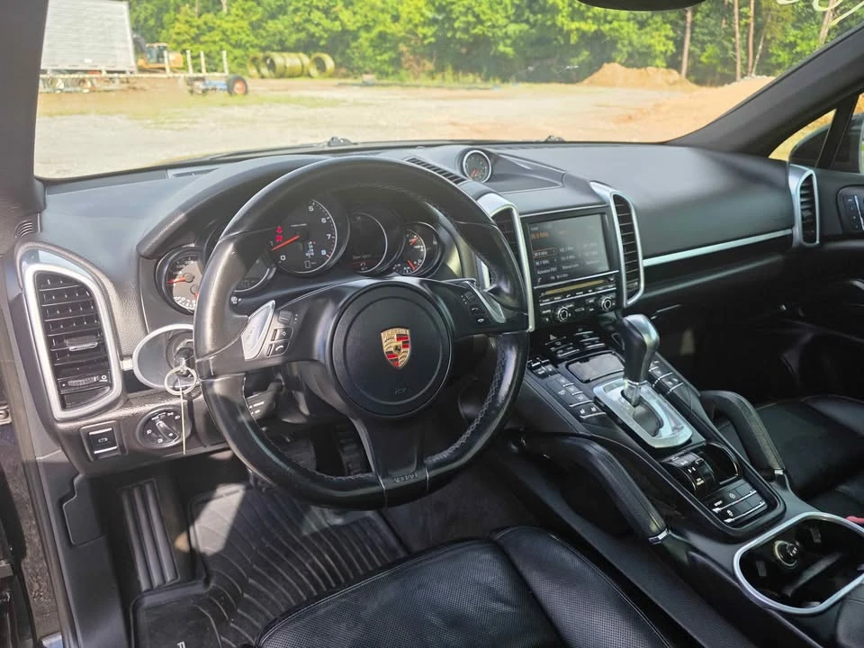 2014 Porsche 958 Cayenne - Image 19 of 20
