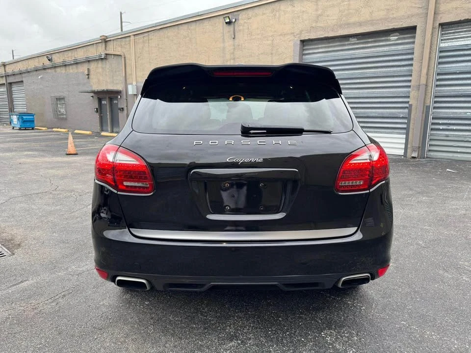 2014 Porsche 958 Cayenne - Image 3 of 13