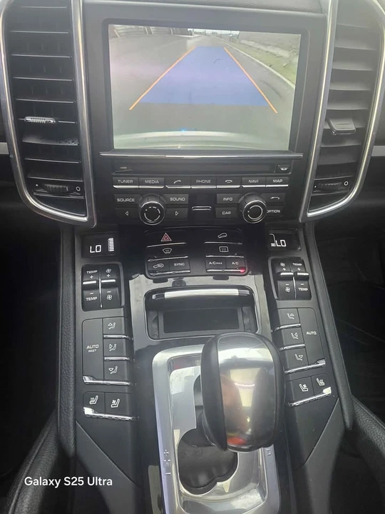 2014 Porsche 958 Cayenne - Image 8 of 14
