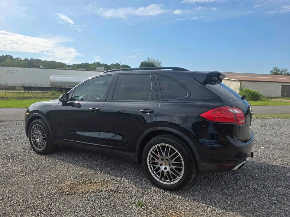 2014 Porsche 958 Cayenne - Image 4 of 20