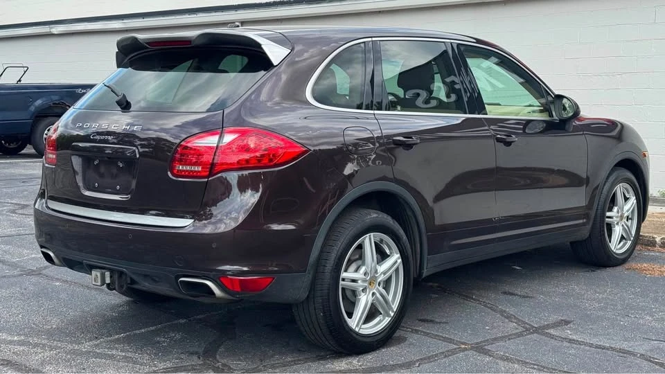 2014 Porsche 958 Cayenne - Image 3 of 20