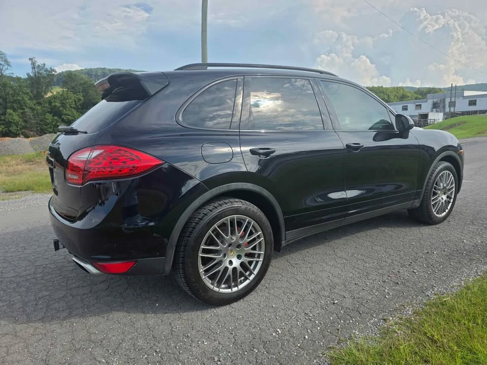 2014 Porsche 958 Cayenne - Image 18 of 20
