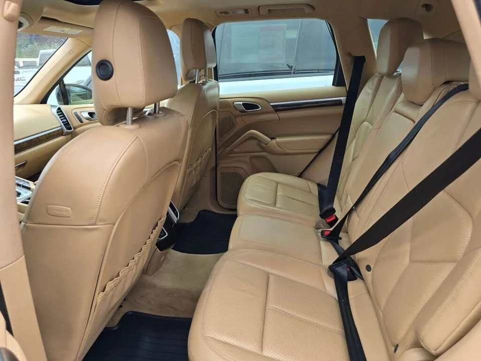 2014 Porsche 958 Cayenne - Image 14 of 20